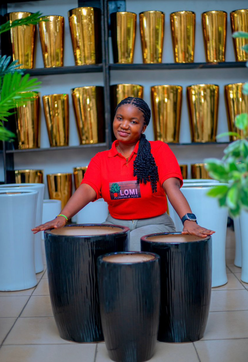 Lomi-New-Gallery-15-01